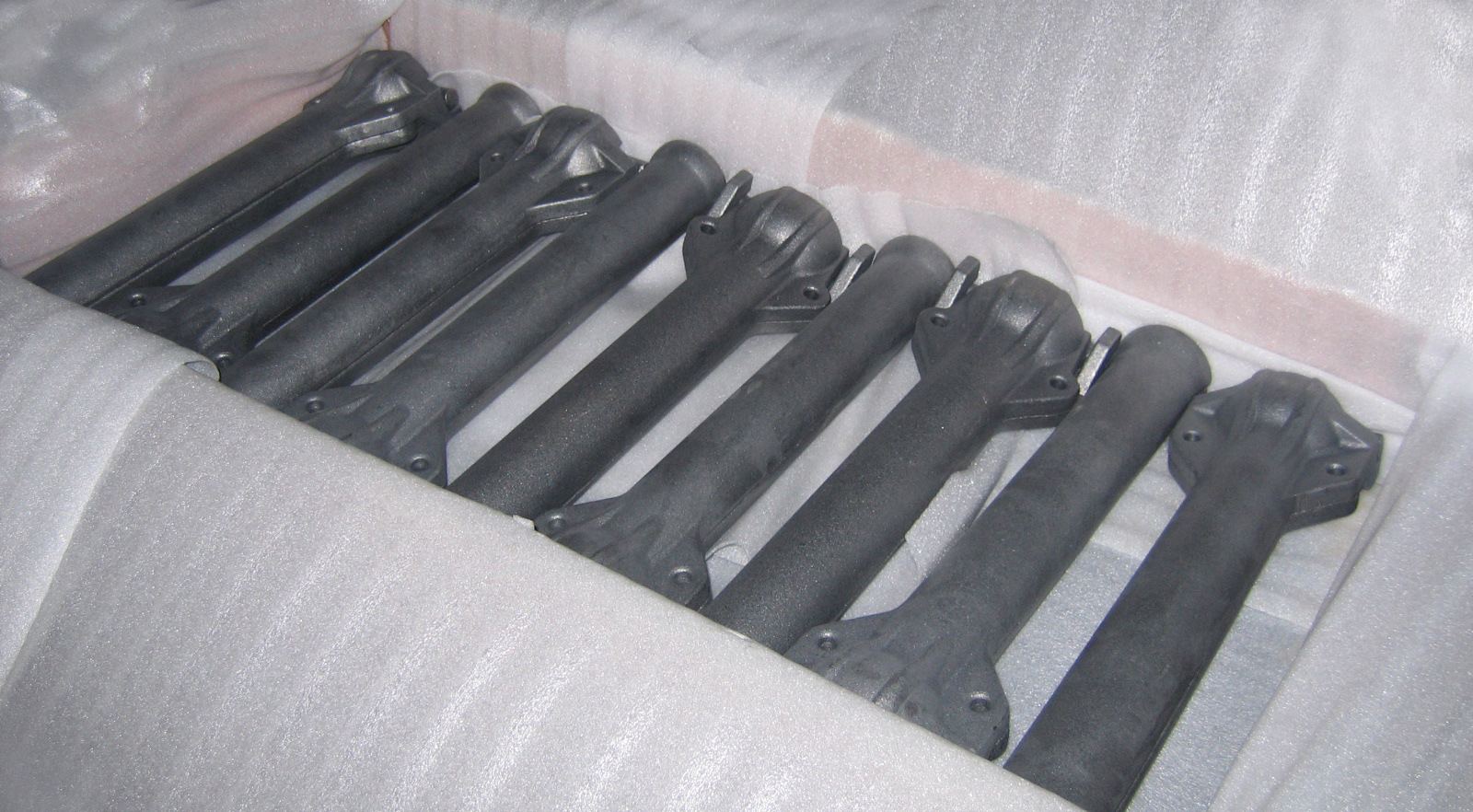 Articulated pipe half shells